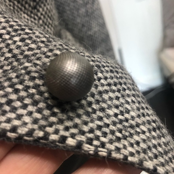 Vintage Louis Féraud Power Blazer - Picture 10 of 14